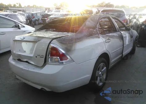 2008 Ford Fusion Se z USA, uszkodzony, nr VIN 3FAHP01178R241903